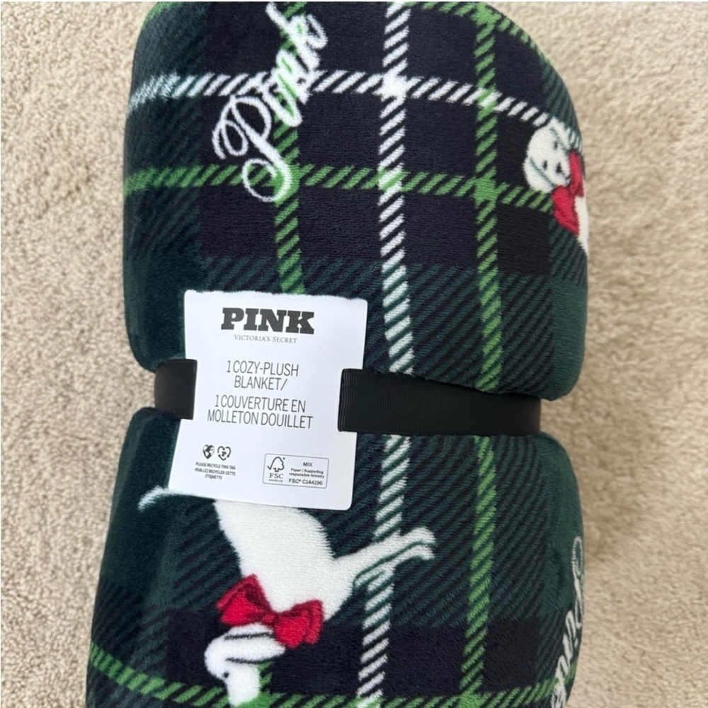 PINK Victoria's Secret Green Plaid Cozy Plush Blanket with White & Red Accents